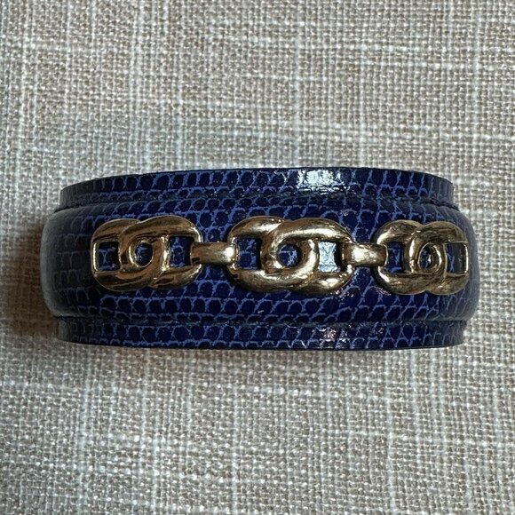 Vintage Cuff Bracelet Blue Leather Lizard Print Gold Tone Chain Accent Retro Y2K - Picture 7 of 8